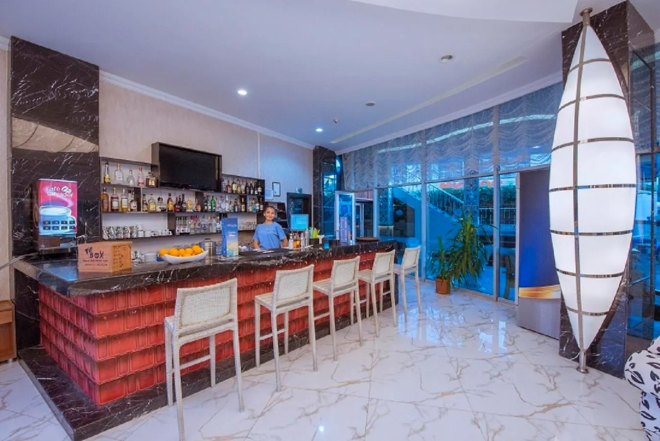 Ocean Blue High Class Hotel & Spa Ολουντενίζ