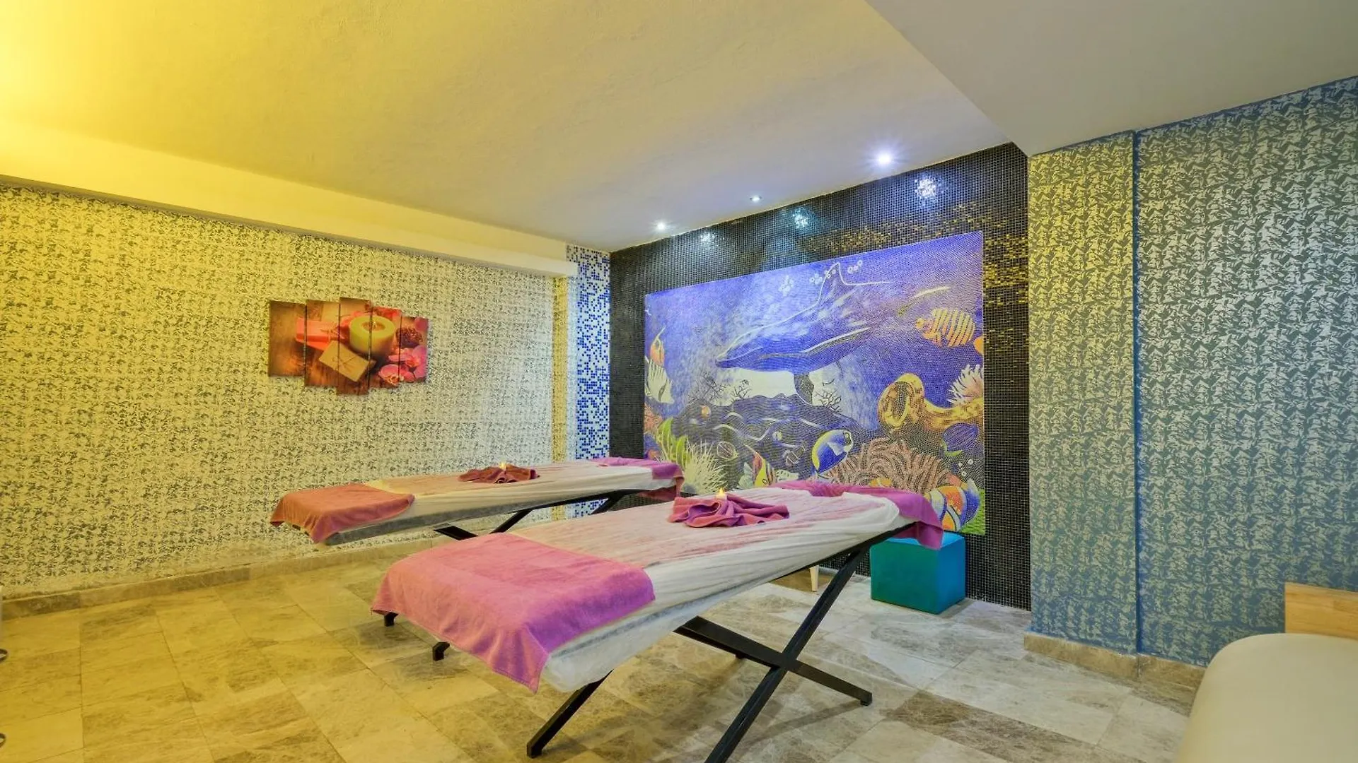 Ocean Blue High Class Hotel & Spa Ολουντενίζ