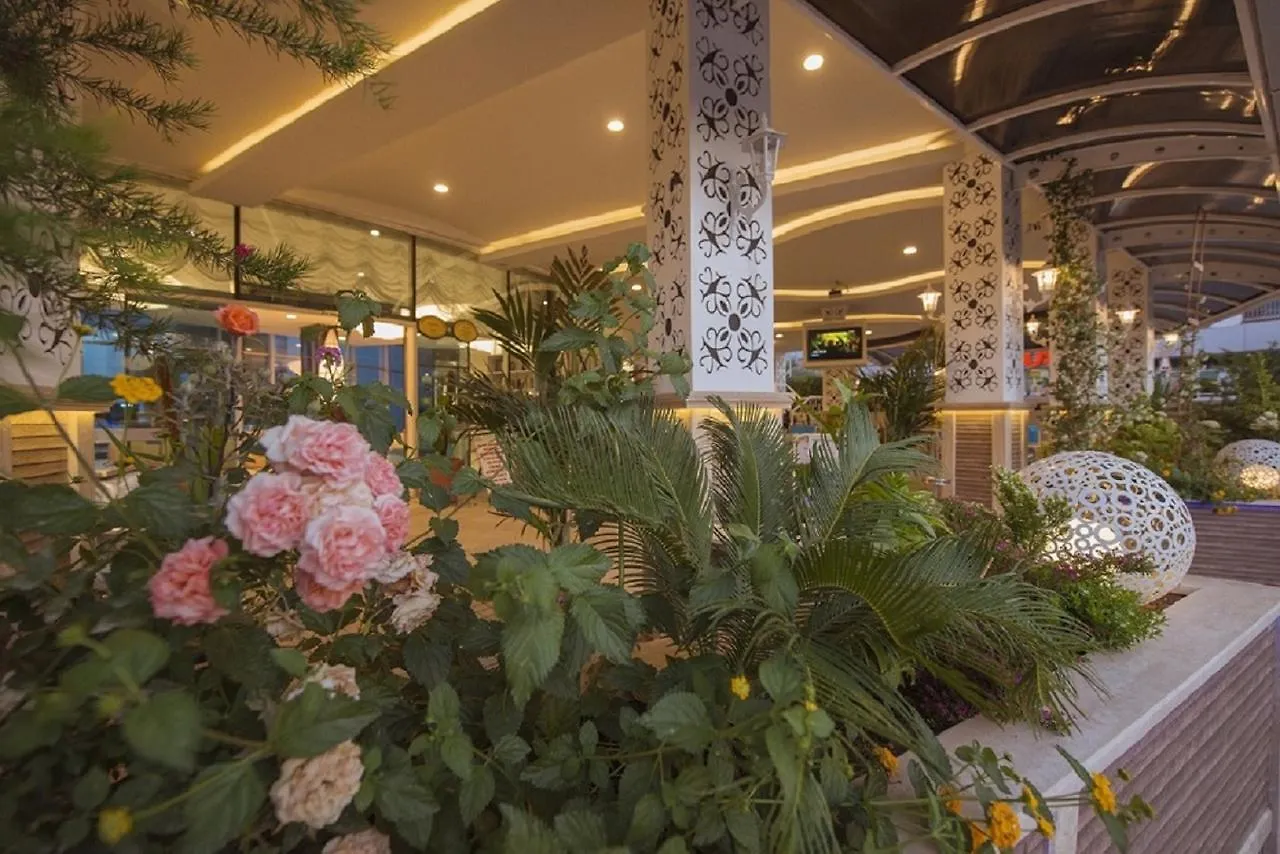 Ocean Blue High Class Hotel & Spa Ολουντενίζ