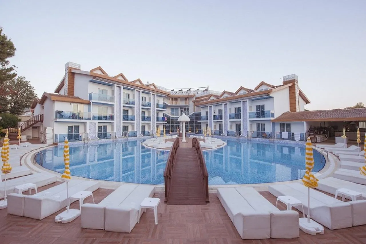 Ocean Blue High Class Hotel & Spa Oludeniz 4*,